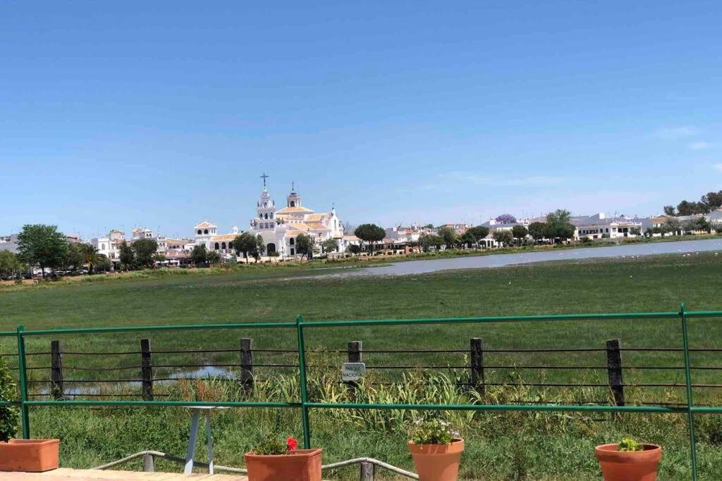Casa Luz Del Rocio Refugio Con Alma A 8 Minutos De La Ermita Appartement Buitenkant foto